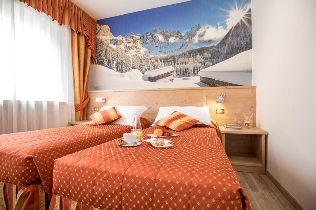 Hotel Touring Predazzo Ngoại thất bức ảnh