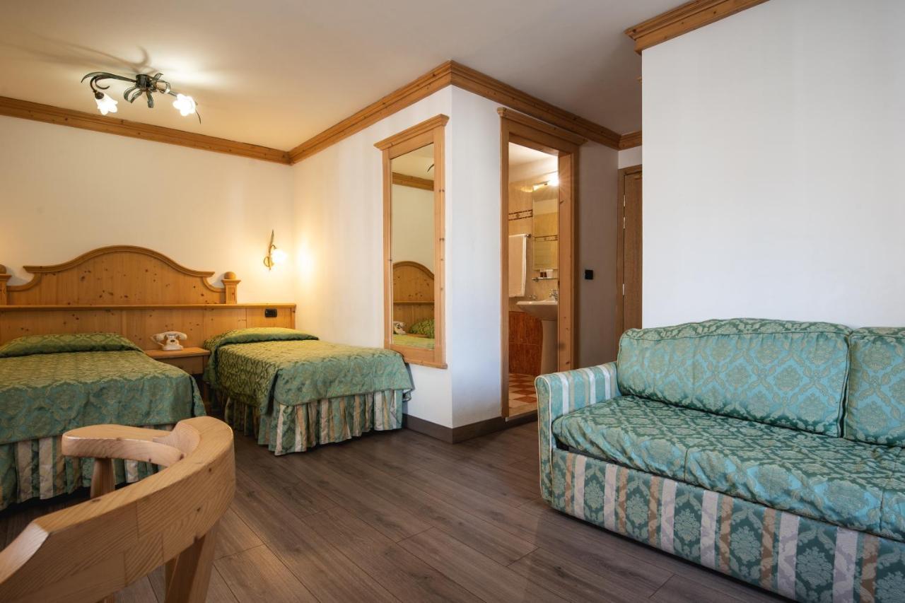 Hotel Touring Predazzo Ngoại thất bức ảnh