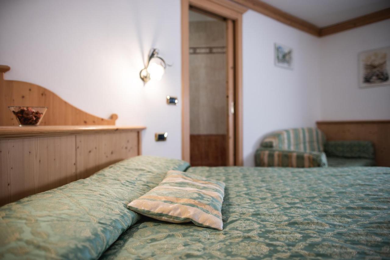 Hotel Touring Predazzo Ngoại thất bức ảnh