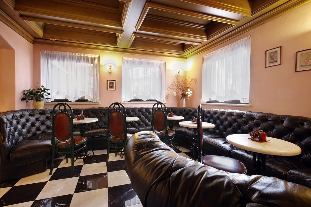 Hotel Touring Predazzo Ngoại thất bức ảnh